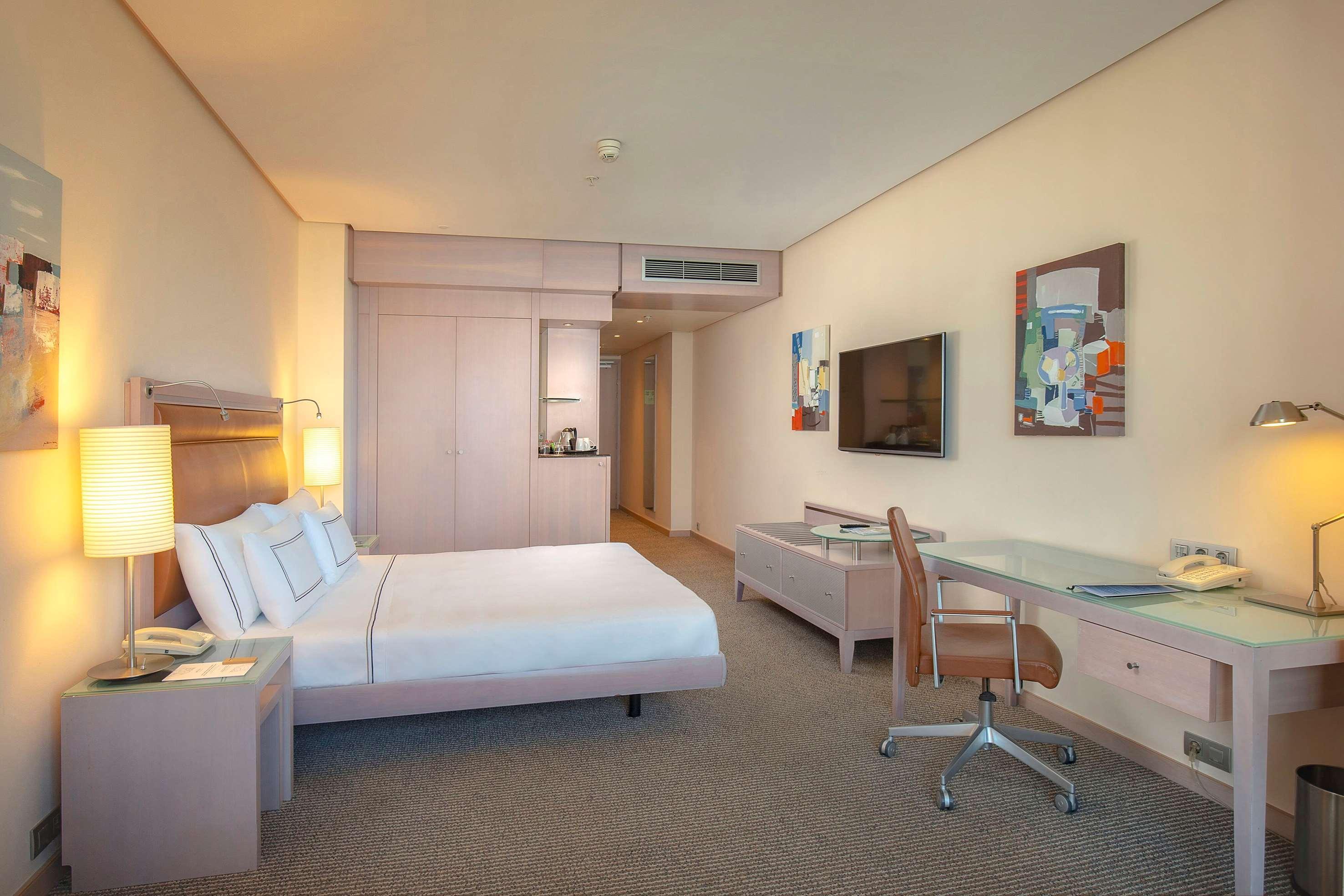 Melia Hotel 4*